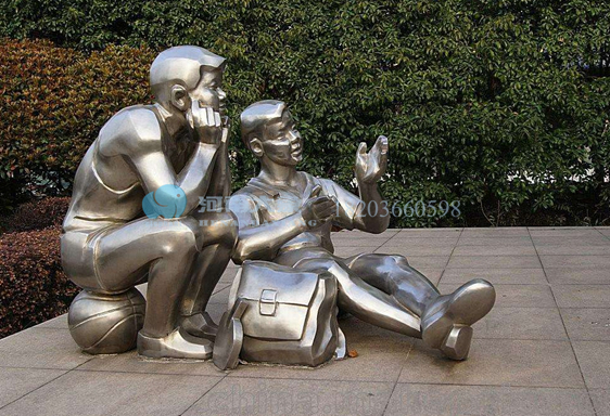 鄭州雕塑廠家在設(shè)計(jì)雕塑過程中需要考慮哪些方(圖1) 鄭州雕塑廠家在設(shè)計(jì)雕塑過程中需要考慮哪些方(圖1)